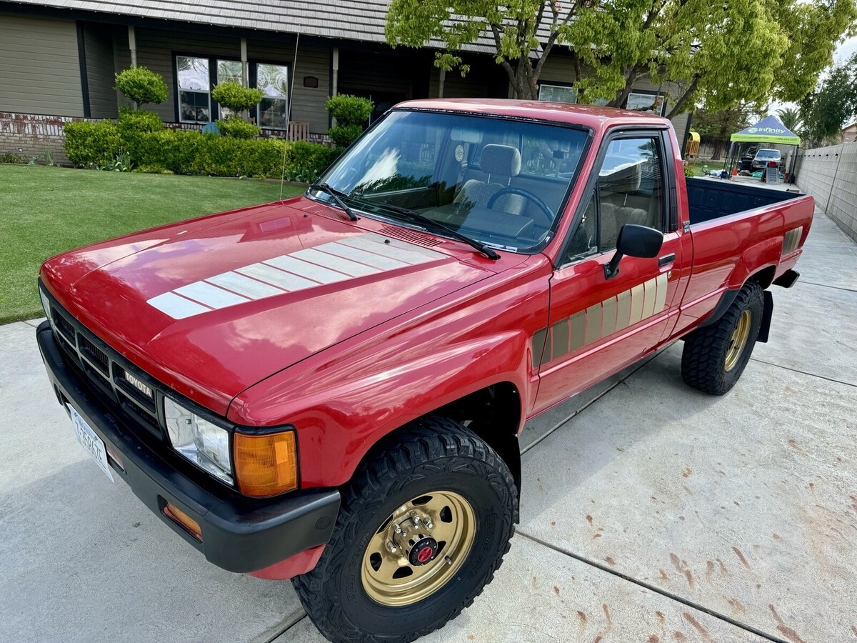 1985 Toyota Pickup RN65 SR5 - photo 4