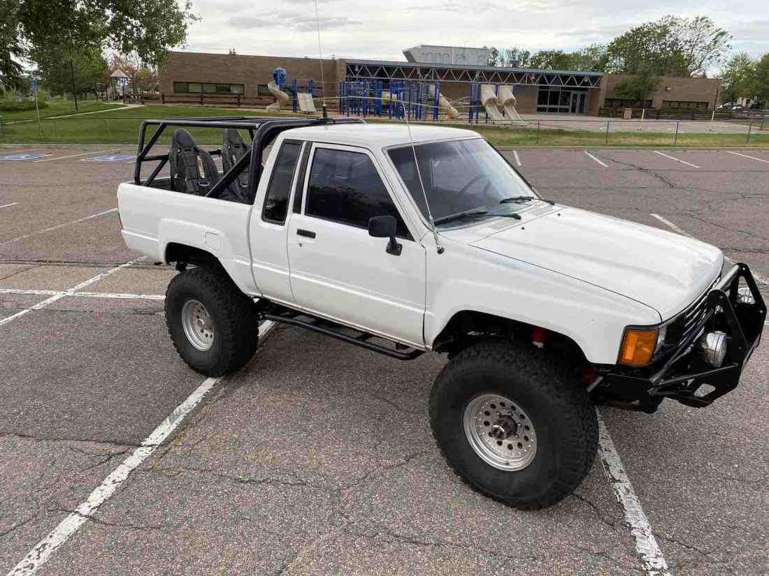 1985 Toyota Pickup RN60 SR5 - photo 11