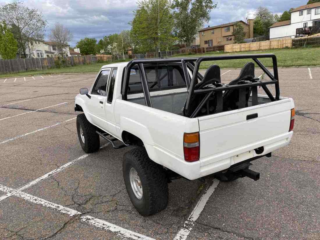 1985 Toyota Pickup RN60 SR5 - photo 6