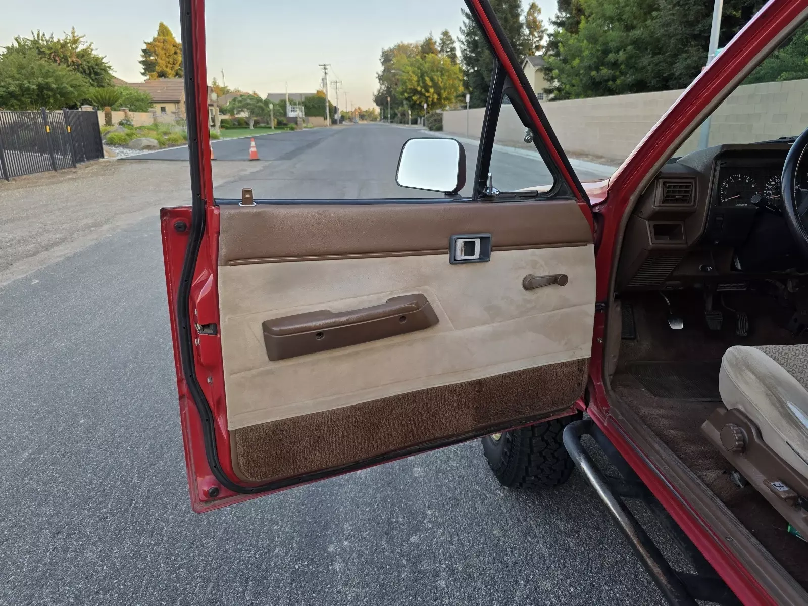 1985 Toyota Pickup RN60 SR5 - photo 9