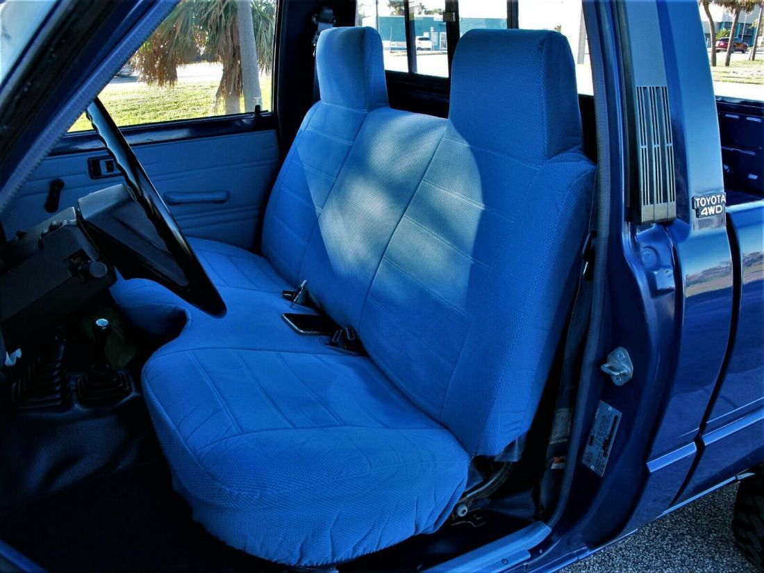 1985 Toyota Pickup - photo 12