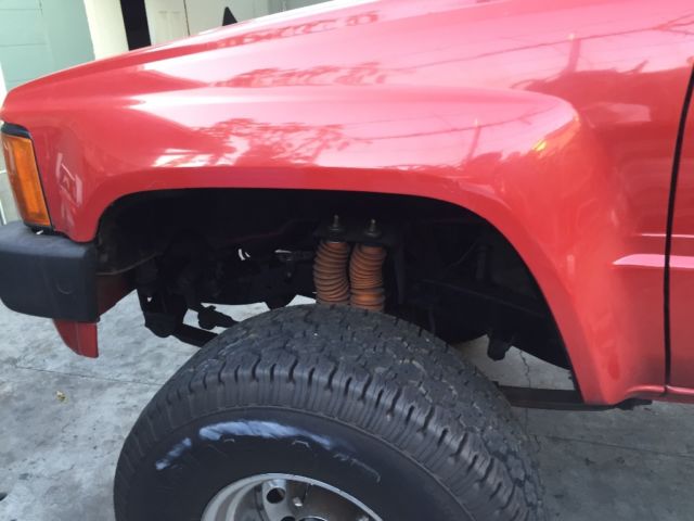 1985 Toyota Tacoma SR5 - photo 4