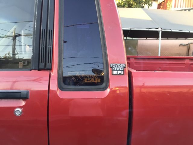 1985 Toyota Tacoma SR5 - photo 5