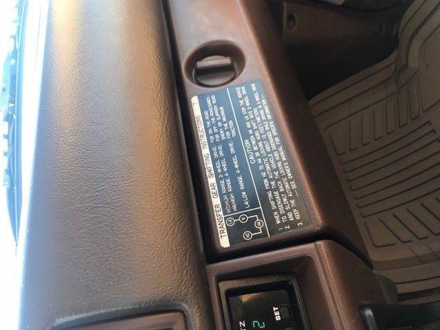 1985 Toyota Pickup Tacoma 4X4 SR5 - photo 13