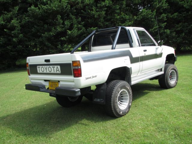 1985 Toyota PICKUP - photo 3