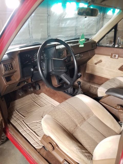 1985 Toyota Pickup SR5 - photo 10