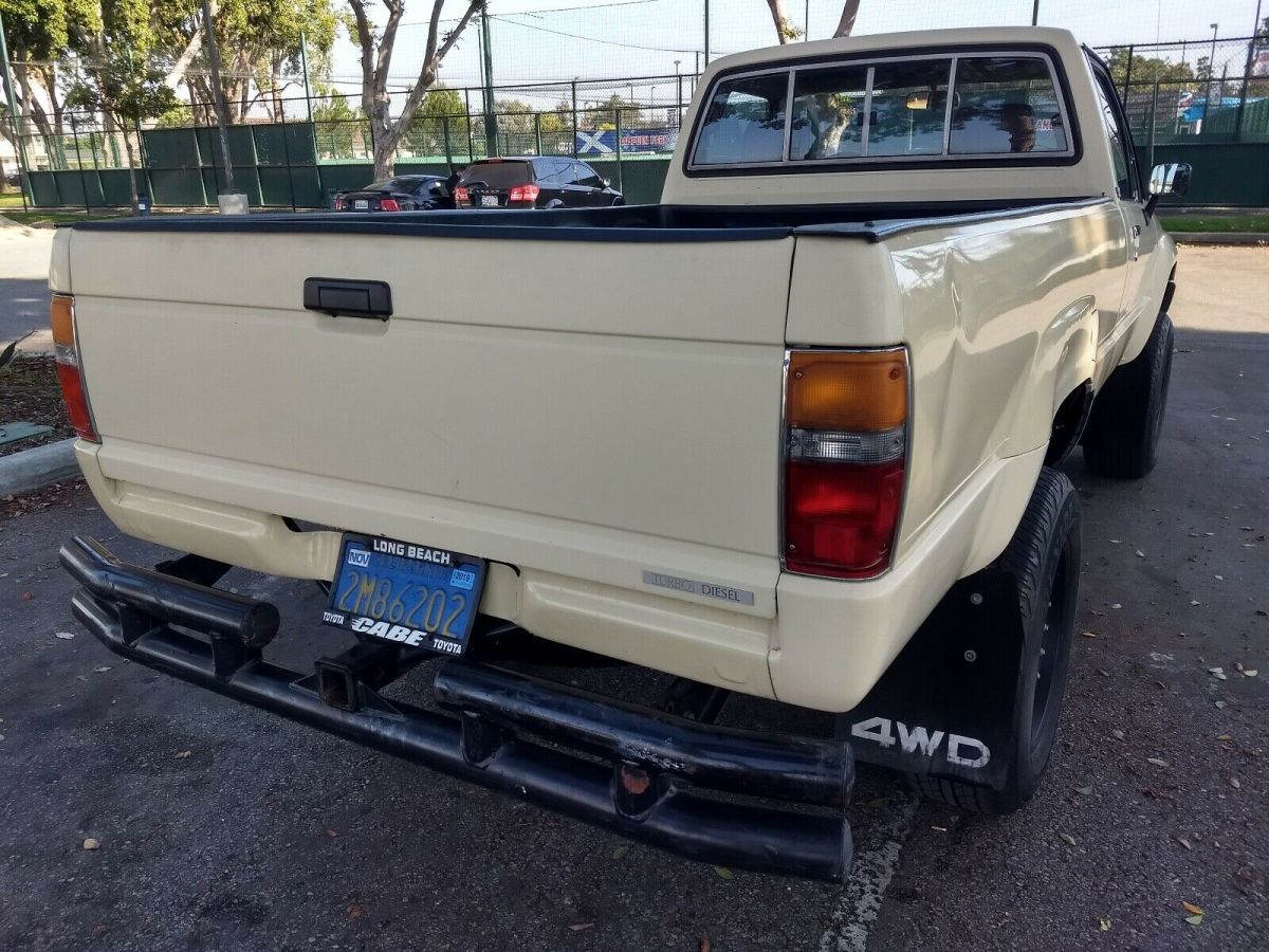 1985 Toyota Pickup RN65 SR5 - photo 4