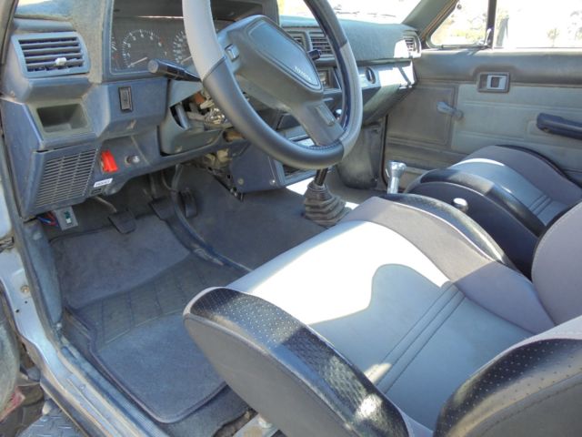 1985 Toyota Pickup 4x4 SR5 - photo 5