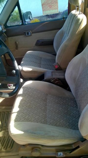 1985 Toyota Tacoma SR5 - photo 3