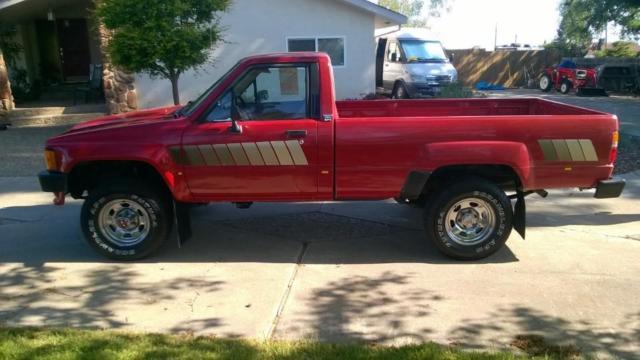 1985 Toyota Tacoma SR5 - photo 4