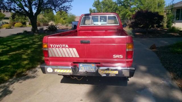1985 Toyota Tacoma SR5 - photo 6