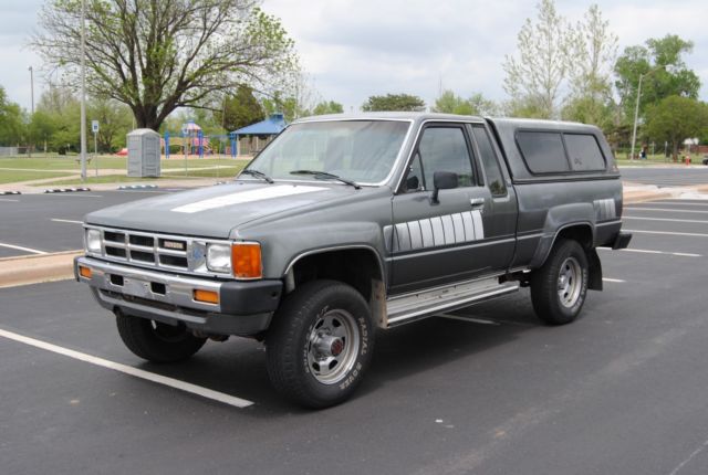 1985 Toyota Pickup sr5