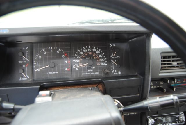 1985 Toyota Pickup sr5 - photo 9