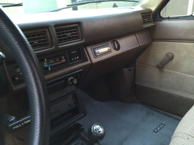 1985 Toyota Other Truck 4x4 EFI - photo 11