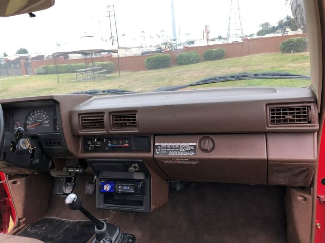 1985 Toyota Pickup SR5 - photo 12