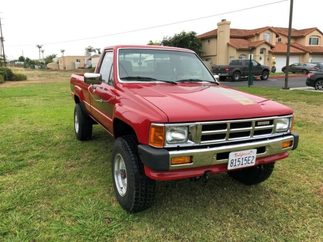 1985 Toyota Pickup SR5 - photo 3