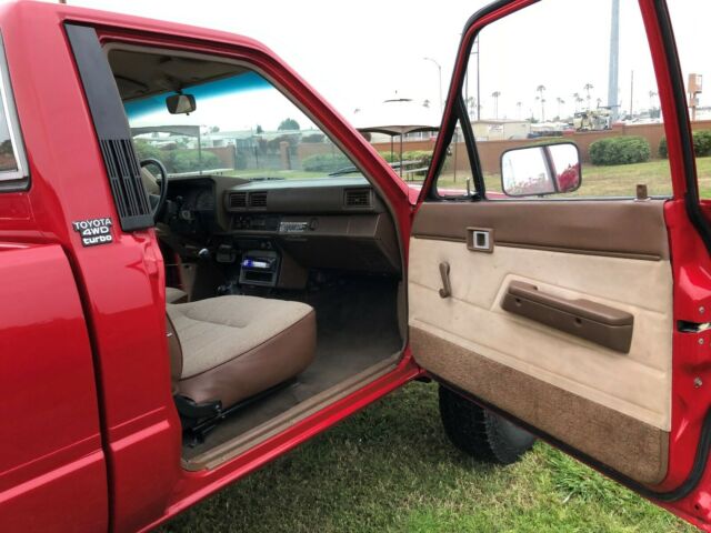 1985 Toyota Pickup SR5 - photo 7