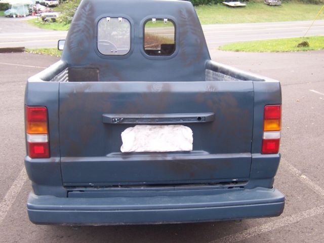 1985 Toyota Chopped Toyota van made into P/U - photo 11