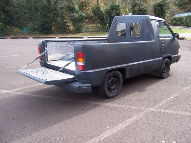 1985 Toyota Chopped Toyota van made into P/U - photo 4