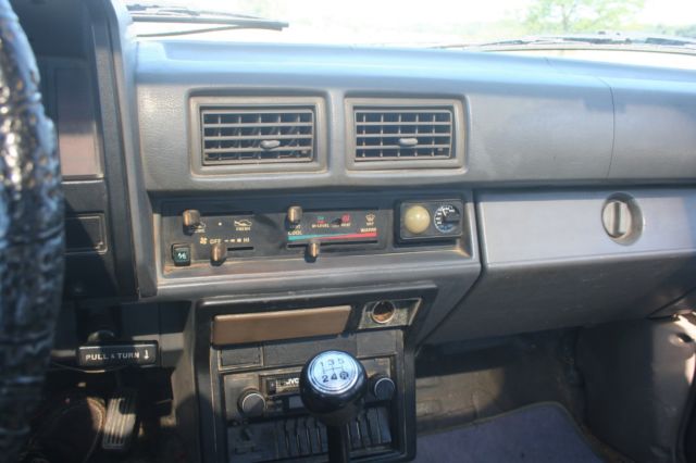 1985 Toyota Pickup SR5 - photo 3