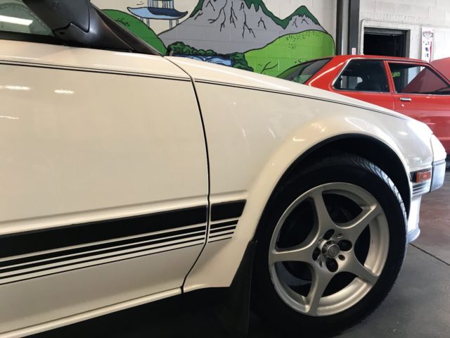 1985 Toyota MR2 - photo 10