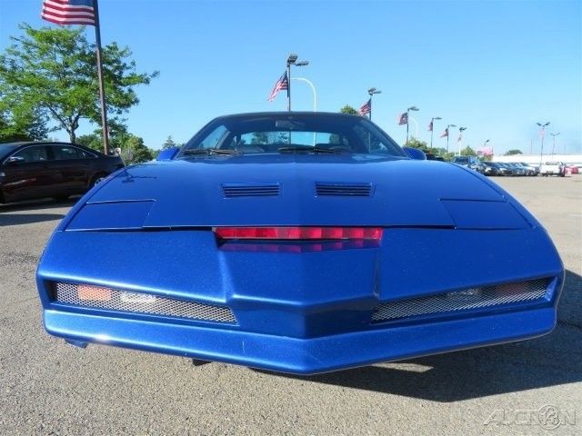 1985 Pontiac Firebird Trans-Am - photo 2