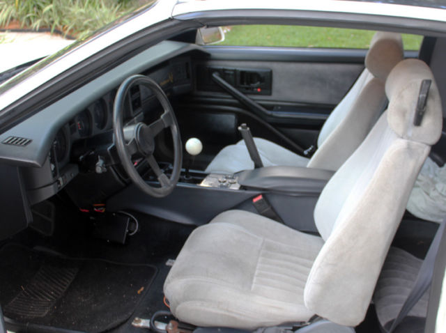 1985 Pontiac Firebird T-Tops - photo 12