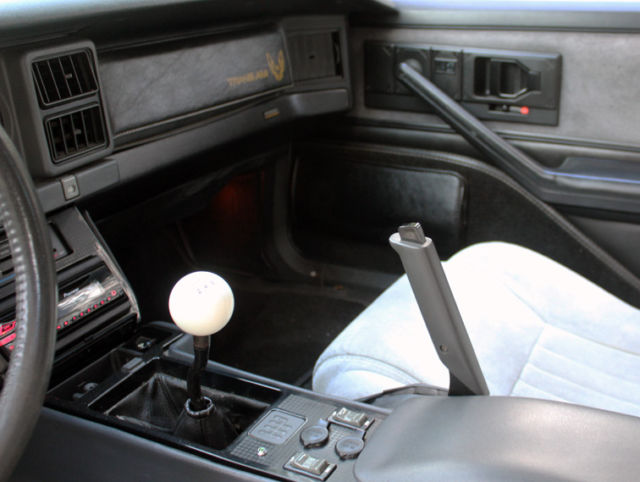 1985 Pontiac Firebird T-Tops - photo 13