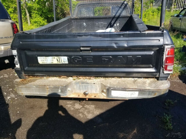 1985 Dodge Ram 1500 - photo 3