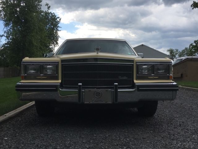 1985 Cadillac Fleetwood - photo 5