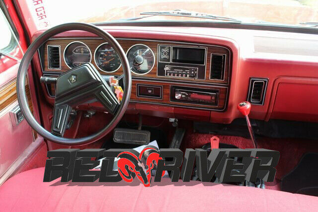 1985 Dodge Ram 1500 - photo 9