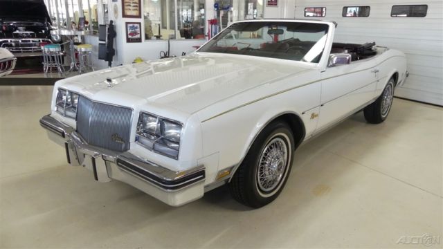 1985 Buick Riviera - photo 11