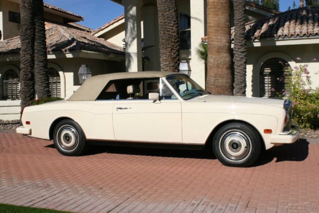 1985 Rolls-Royce Corniche - photo 3