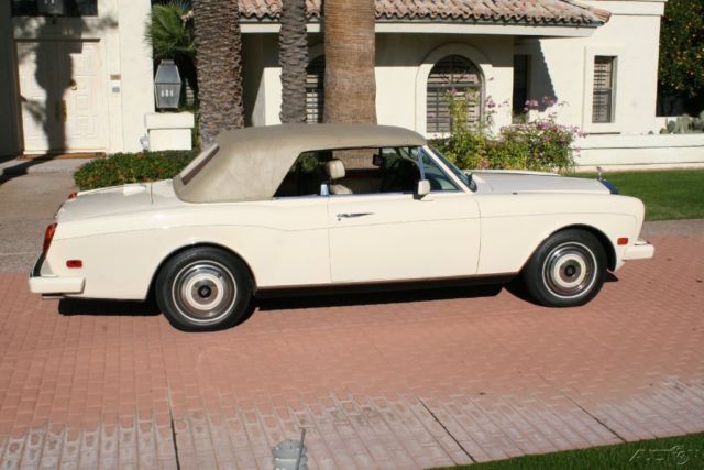 1985 Rolls-Royce Corniche - photo 4