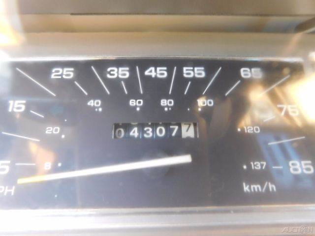 1985 Chrysler LeBaron - photo 12