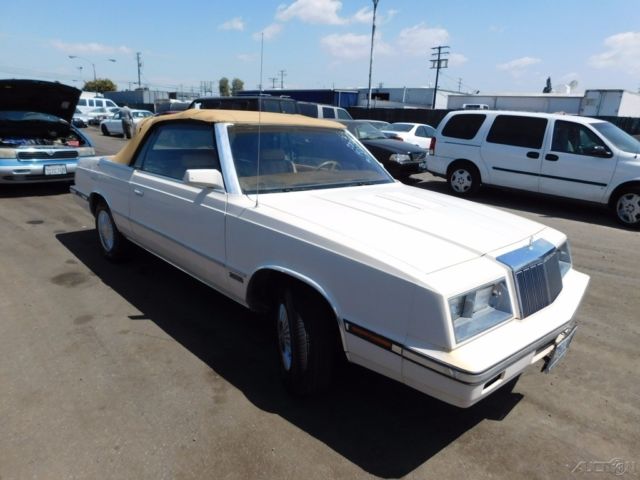 1985 Chrysler LeBaron - photo 3