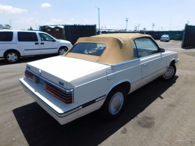1985 Chrysler LeBaron - photo 4