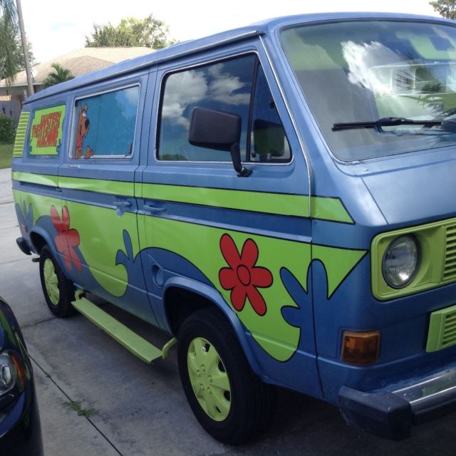 1985 vanagon turned into scooby doo mystery machine 1985 Volkswagen Bus/Vanagon GL