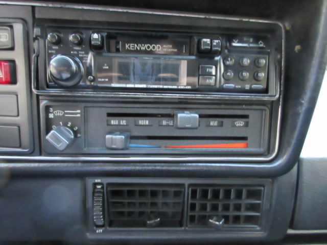 1985 Volkswagen Cabrio - photo 13