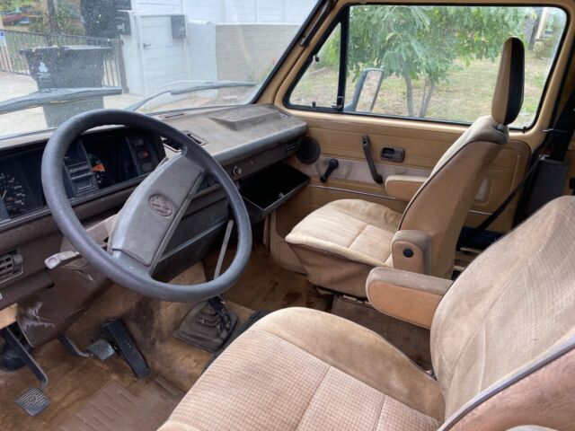 1985 Volkswagen Bus/Vanagon - photo 6