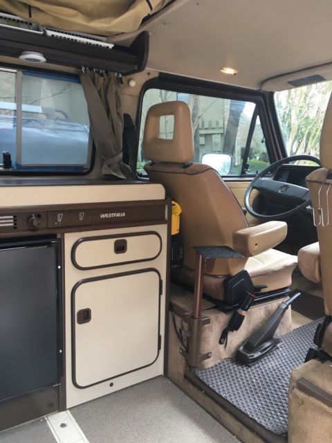 1985 Volkswagen Bus/Vanagon camper - photo 10