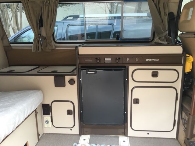 1985 Volkswagen Bus/Vanagon camper - photo 9