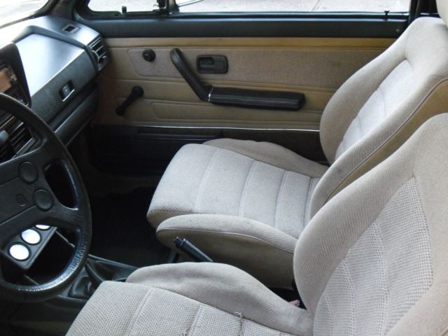 1985 Volkswagen Cabrio - photo 9