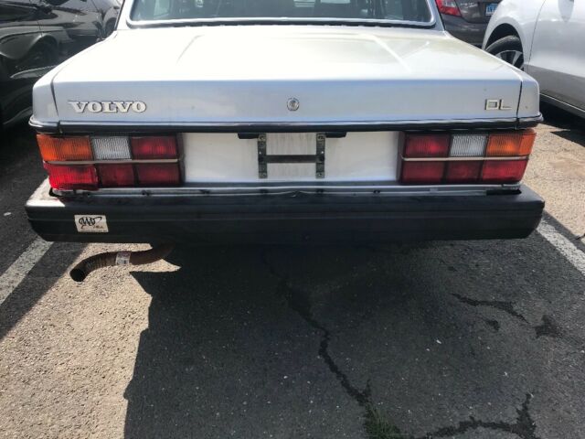 1985 Volvo 240 DL - photo 7