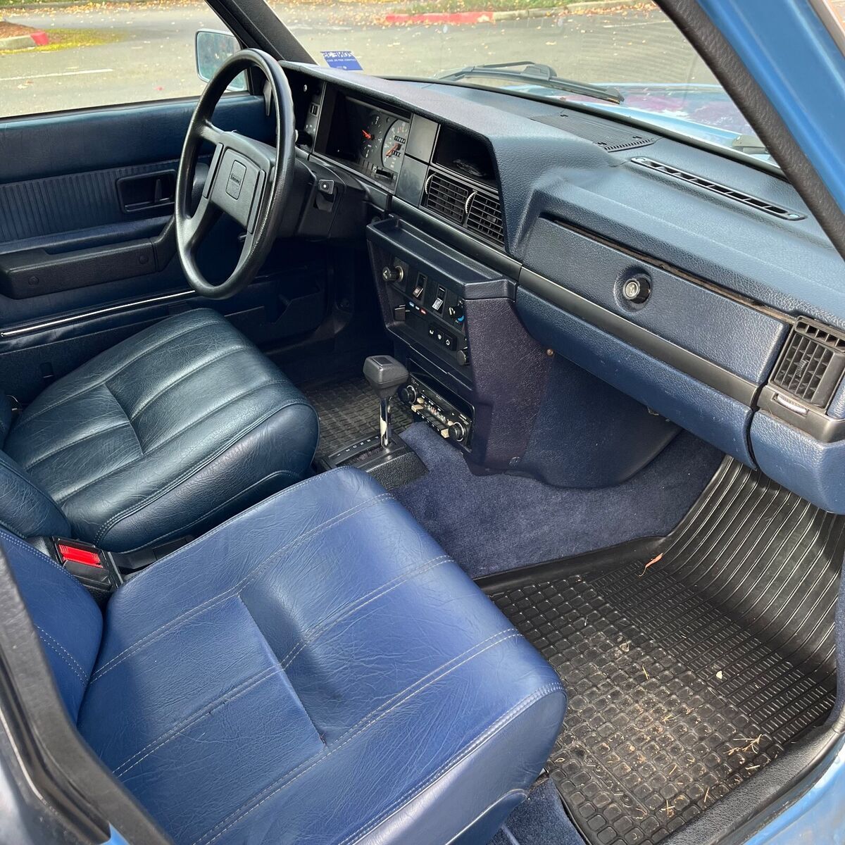 1985 Volvo 240 - photo 9
