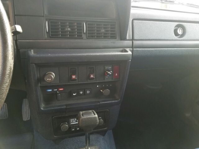 1985 Volvo 240 244 DL Automatic - photo 13
