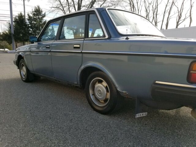 1985 Volvo 240 244 DL Automatic - photo 8