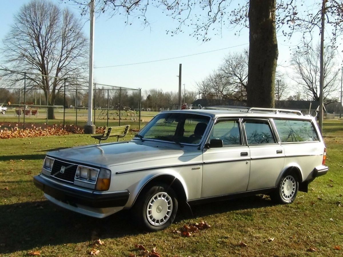 1985 Volvo 240 DL - photo 9
