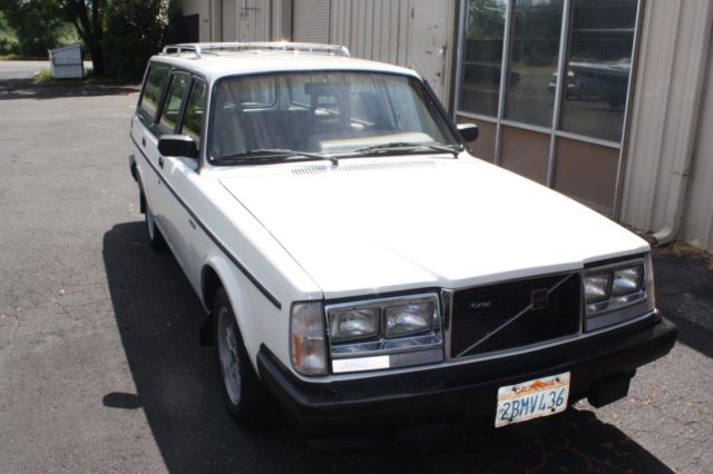 1985 Volvo 245 Turbo intercooler! Fresh Motor, Late Model 240 A/C,Supple Leather 1985 Volvo 240 245