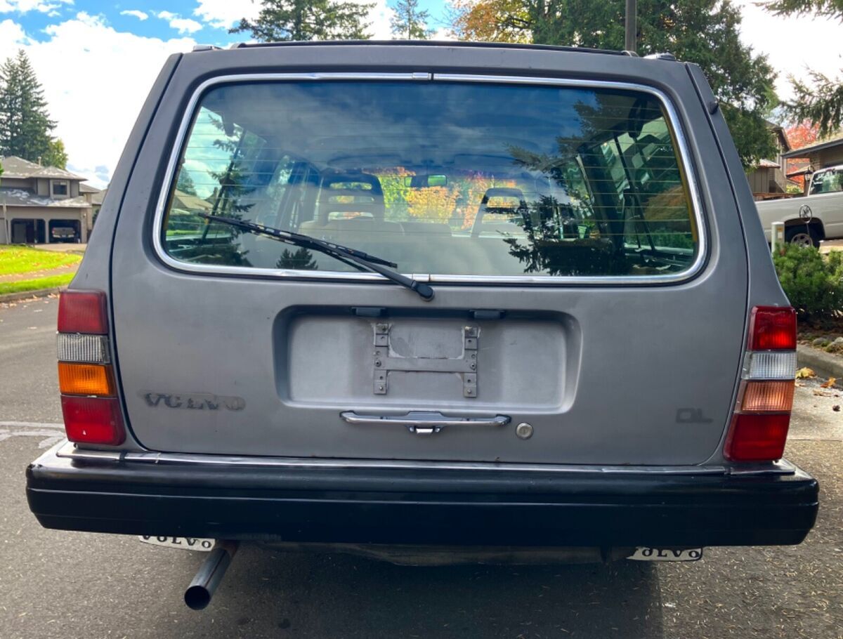 1985 Volvo 240 - photo 13